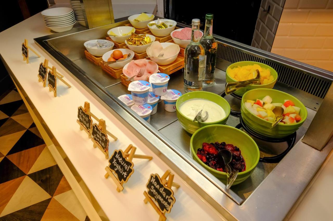Holiday Inn Warrington By Ihg מראה חיצוני תמונה