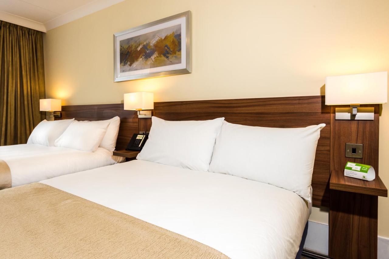 Holiday Inn Warrington By Ihg מראה חיצוני תמונה