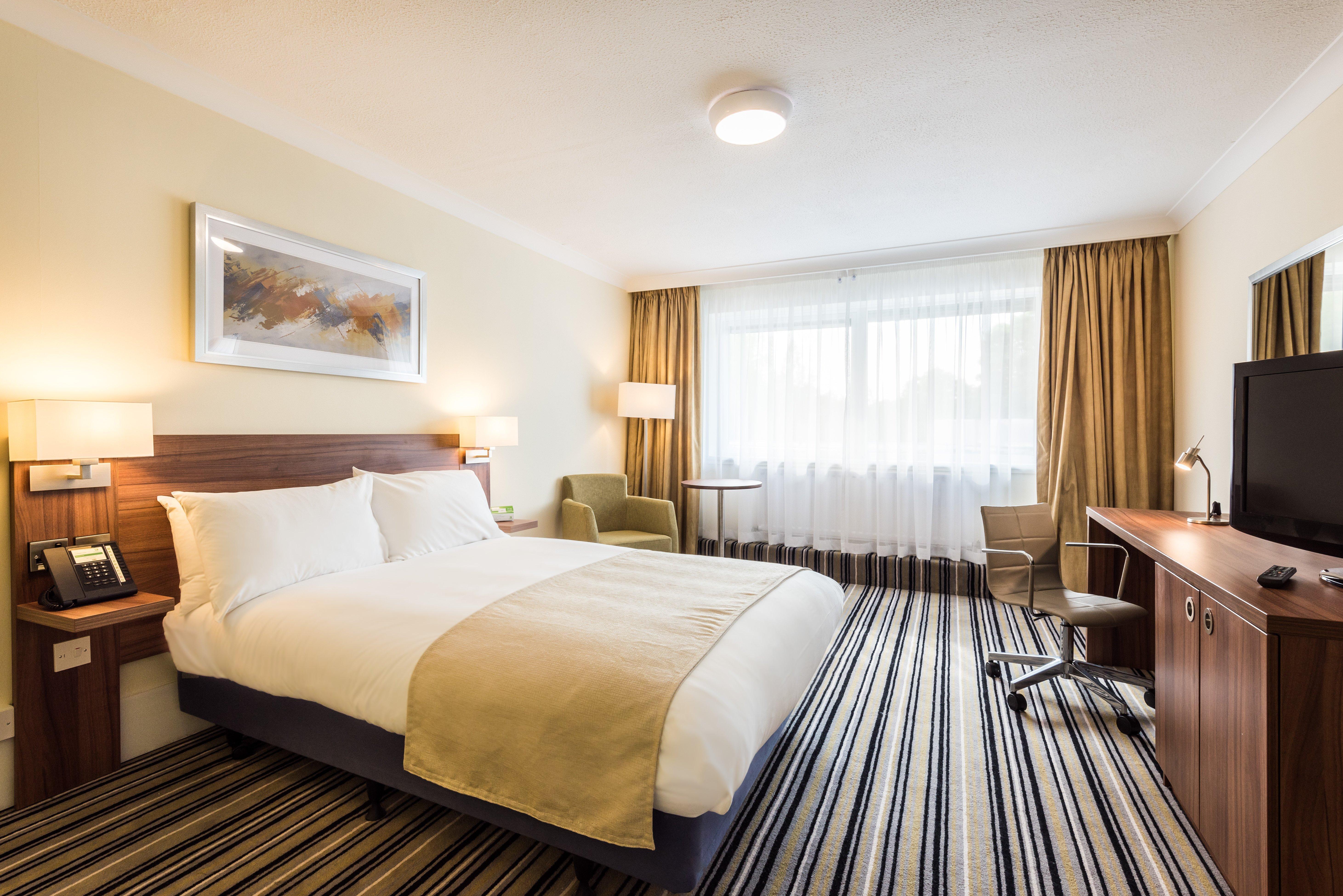 Holiday Inn Warrington By Ihg מראה חיצוני תמונה