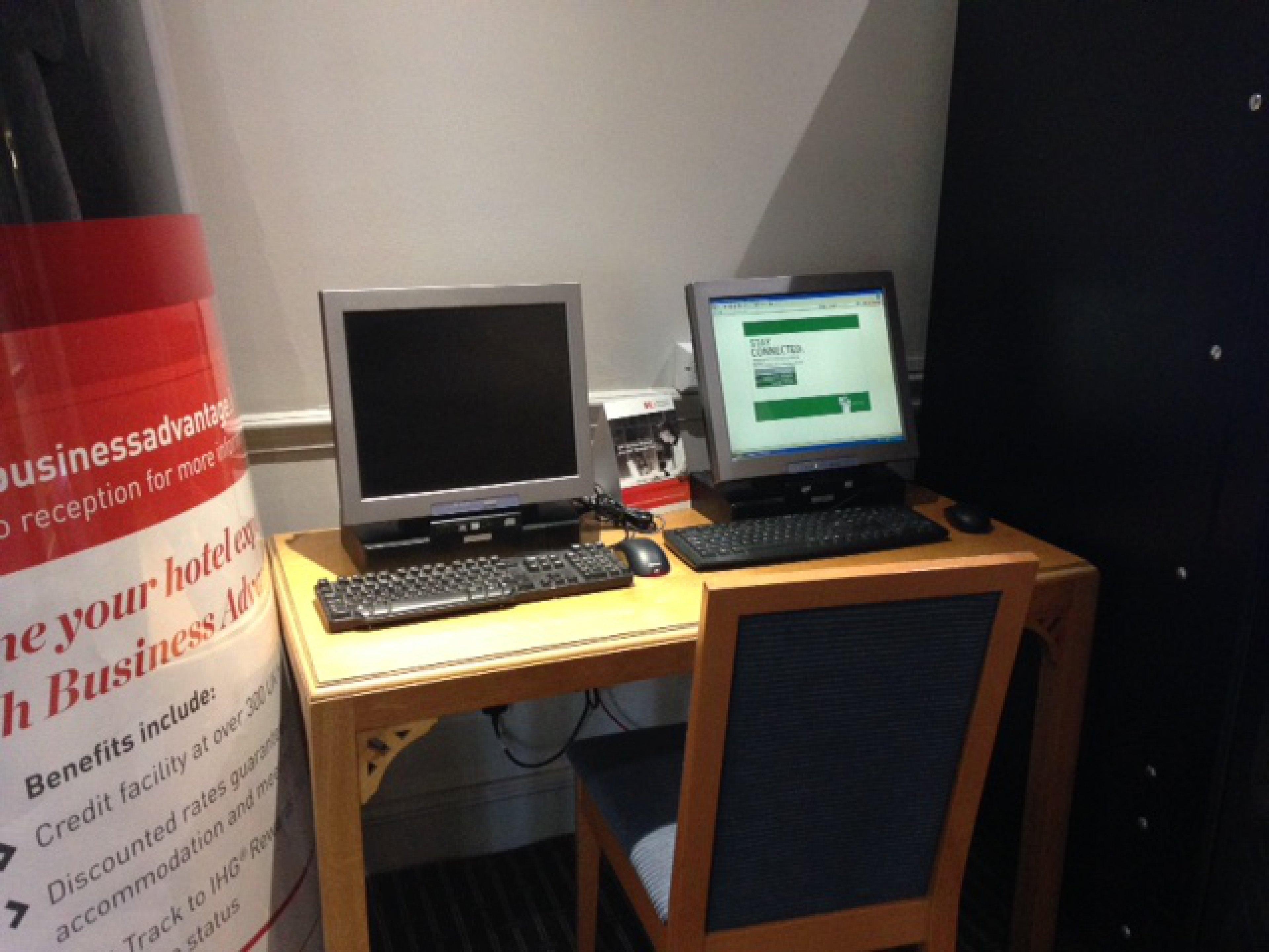 Holiday Inn Warrington By Ihg מראה חיצוני תמונה