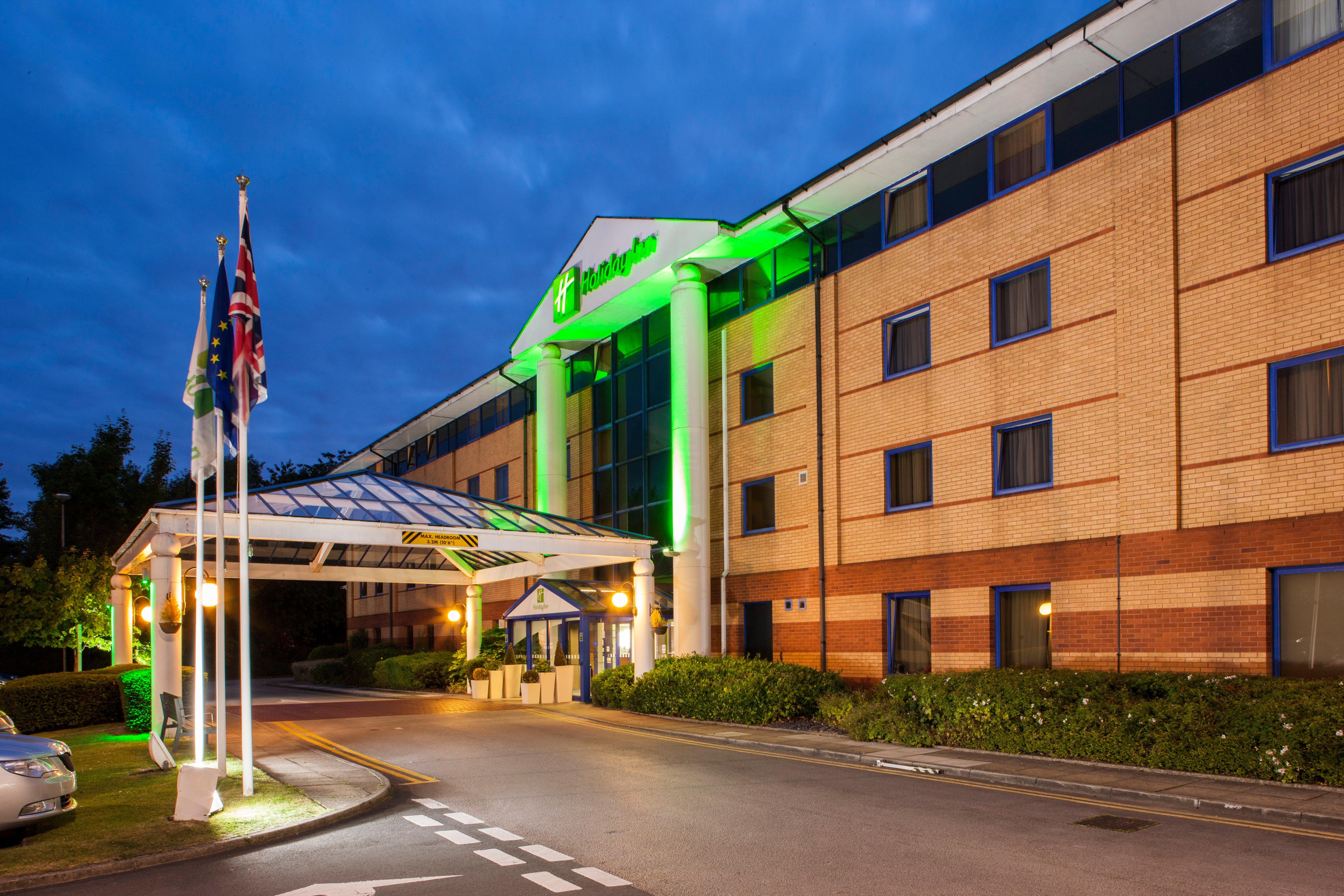 Holiday Inn Warrington By Ihg מראה חיצוני תמונה