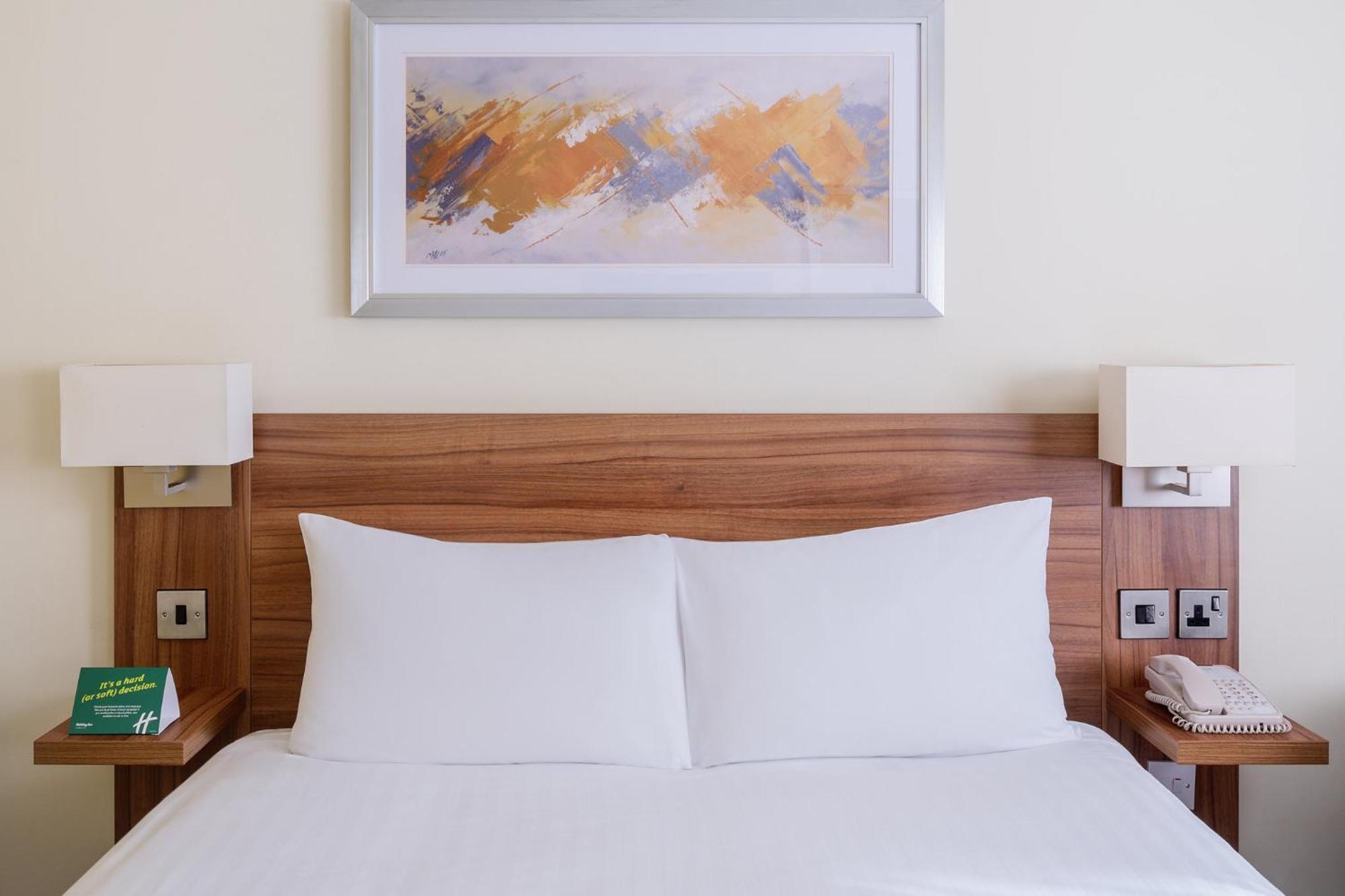 Holiday Inn Warrington By Ihg מראה חיצוני תמונה