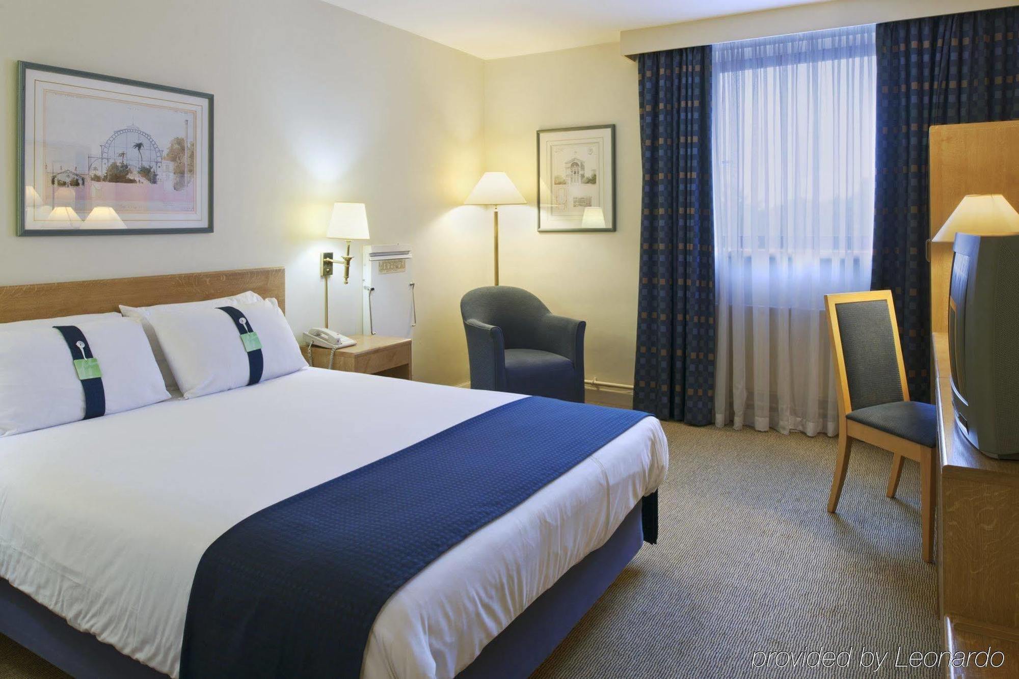 Holiday Inn Warrington By Ihg מראה חיצוני תמונה