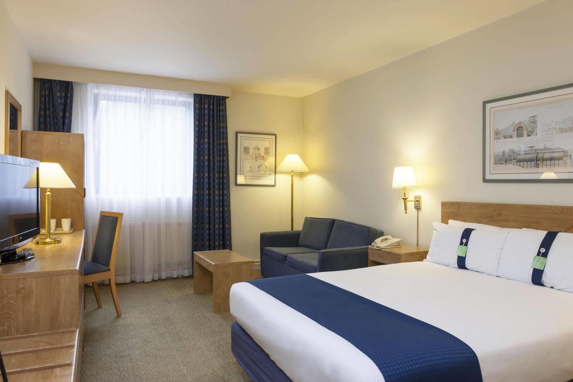 Holiday Inn Warrington By Ihg מראה חיצוני תמונה